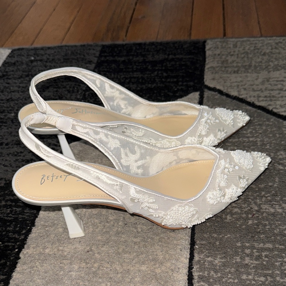 Betsey Johnson Nikki Ivory Floral Embellished Slingback Heels
